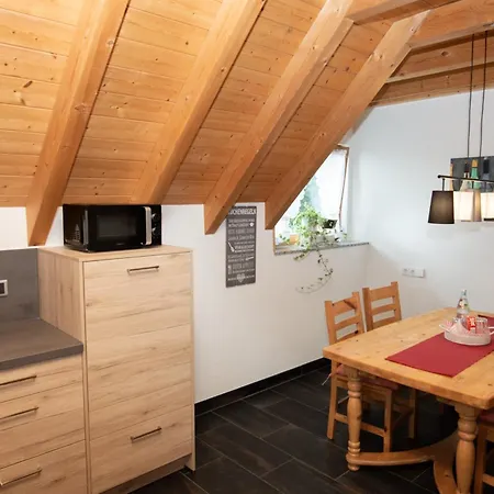 Birgit Apartment *